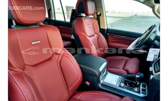 Buy Import Toyota Land Cruiser Black Car in Import - Dubai in Abhasia Buy Import Toyota Land Cruiser Black Car in Import - Dubai in Abhasia