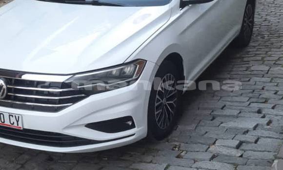 Buy Used Volkswagen Jetta White Car in Tbilisi in Tbilisi Buy Used Volkswagen Jetta White Car in Tbilisi in Tbilisi