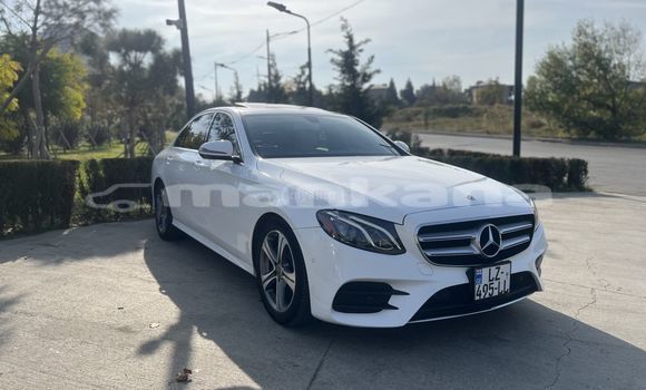 Buy Used Mercedes-Benz E–Class White Car in Tbilisi in Tbilisi
