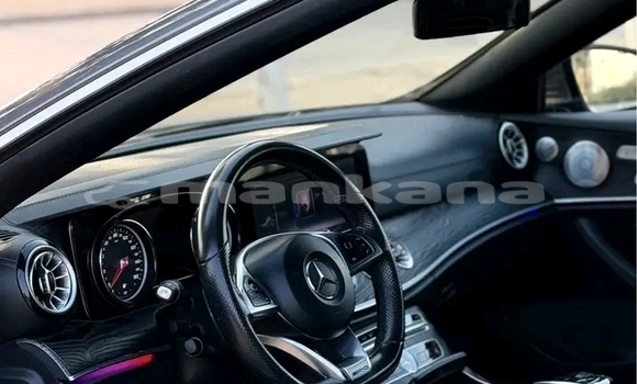 Buy Used Mercedes-Benz 270D Black Car in Batumi in Ajaria