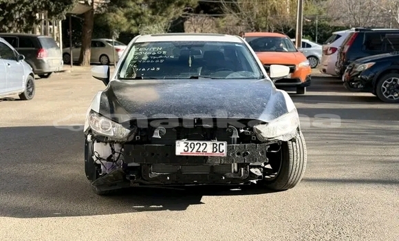 Buy Used Honda Accord White Car in Batumi in Ajaria