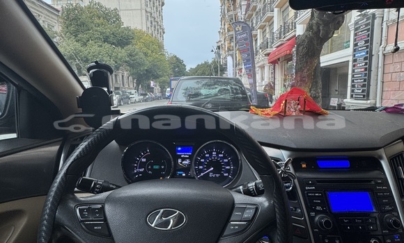 Buy Used Hyundai Sonata Red Car in Batumi in Ajaria Buy Used Hyundai Sonata Red Car in Batumi in Ajaria