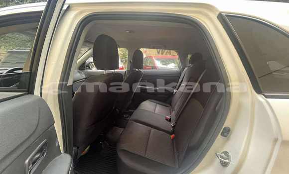 Buy Used Mitsubishi Outlander White Car in Tbilisi in Tbilisi Buy Used Mitsubishi Outlander White Car in Tbilisi in Tbilisi