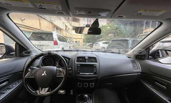 Buy Used Mitsubishi Outlander White Car in Tbilisi in Tbilisi Buy Used Mitsubishi Outlander White Car in Tbilisi in Tbilisi