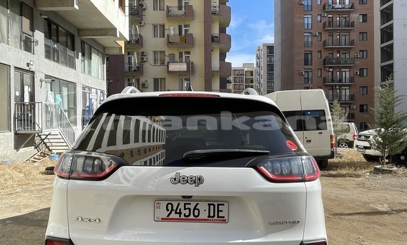 Buy Used Jeep Cherokee White Car in Rustavi in Tbilisi Buy Used Jeep Cherokee White Car in Rustavi in Tbilisi