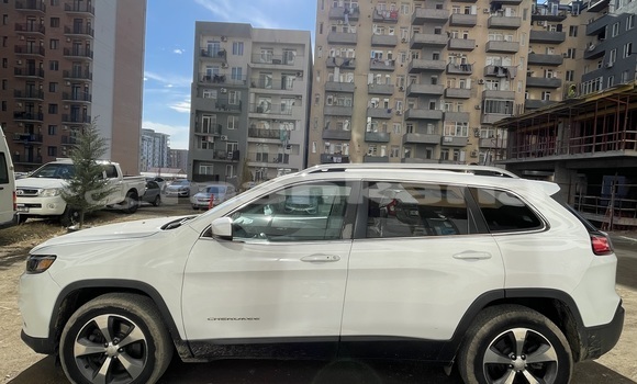Buy Used Jeep Cherokee White Car in Rustavi in Tbilisi Buy Used Jeep Cherokee White Car in Rustavi in Tbilisi