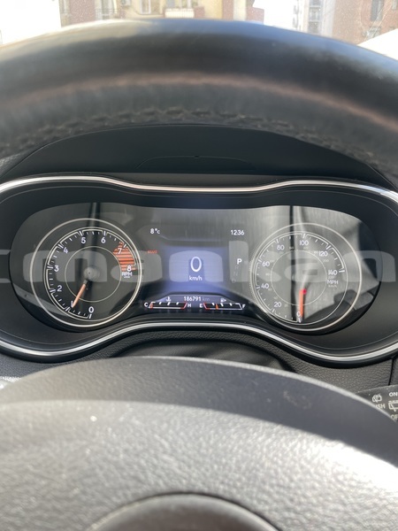 Big with watermark jeep cherokee tbilisi rustavi 7916