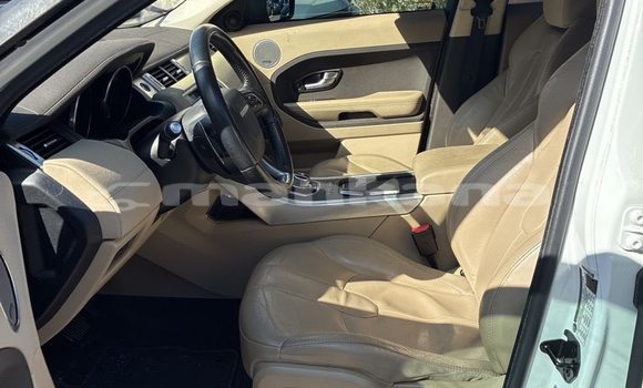 Buy Used Range Rover Evoque White Car in Tbilisi in Tbilisi Buy Used Range Rover Evoque White Car in Tbilisi in Tbilisi