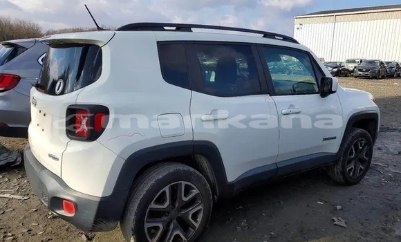 Buy Used Jeep Renegade White Car in Batumi in Ajaria Buy Used Jeep Renegade White Car in Batumi in Ajaria