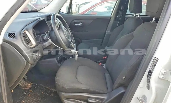 Buy Used Jeep Renegade White Car in Batumi in Ajaria Buy Used Jeep Renegade White Car in Batumi in Ajaria