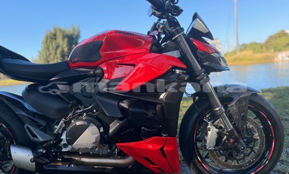 Buy Used Ducati Streetfighter Red Bike in Ahali Atoni in Abhasia Buy Used Ducati Streetfighter Red Bike in Ahali Atoni in Abhasia
