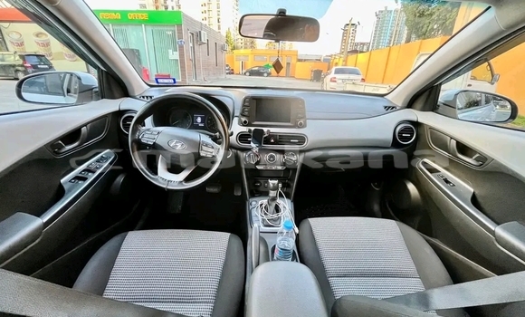 Buy Used Hyundai Kona White Car in Batumi in Ajaria Buy Used Hyundai Kona White Car in Batumi in Ajaria
