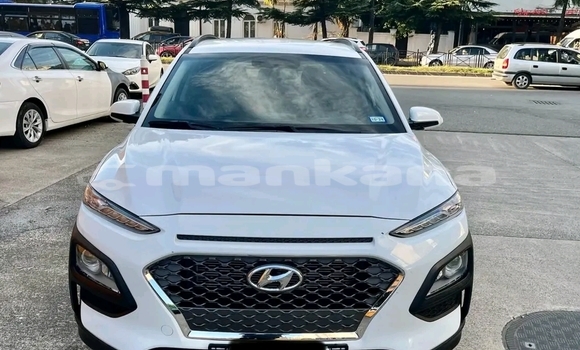 Buy Used Hyundai Kona White Car in Batumi in Ajaria Buy Used Hyundai Kona White Car in Batumi in Ajaria