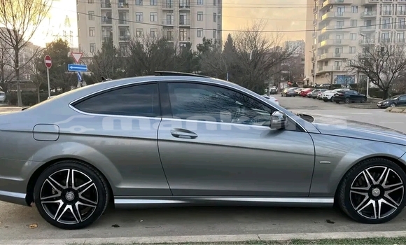 Buy Used Mercedes-Benz CLS250 White Car in Batumi in Ajaria Buy Used Mercedes-Benz CLS250 White Car in Batumi in Ajaria