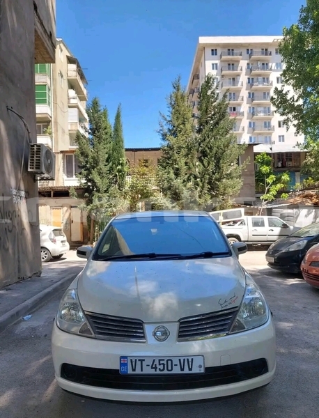 Big with watermark nissan tiida imereti bagdadi 8022