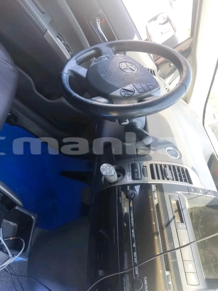 Big with watermark toyota prius ajaria batumi 8024