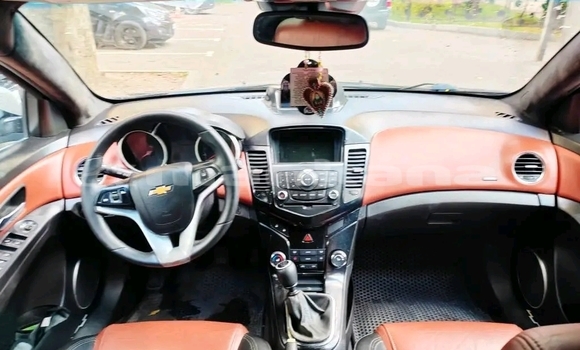 Buy Used Chevrolet Cruze White Car in Batumi in Ajaria Buy Used Chevrolet Cruze White Car in Batumi in Ajaria