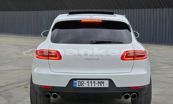 Buy Used Porsche Macan White Car in Bagdadi in Imereti Buy Used Porsche Macan White Car in Bagdadi in Imereti