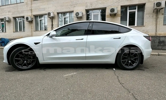 Buy Used Tesla Model X White Car in Batumi in Ajaria Buy Used Tesla Model X White Car in Batumi in Ajaria