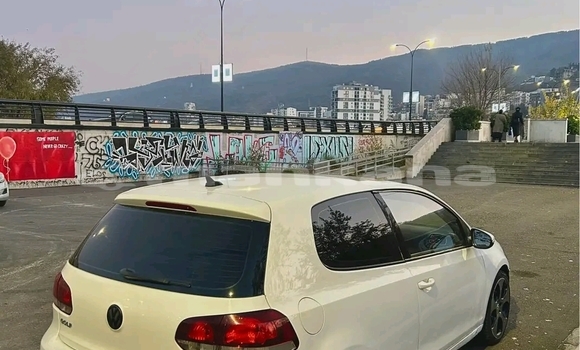 Buy Used Geo Metro White Car in Batumi in Ajaria Buy Used Geo Metro White Car in Batumi in Ajaria