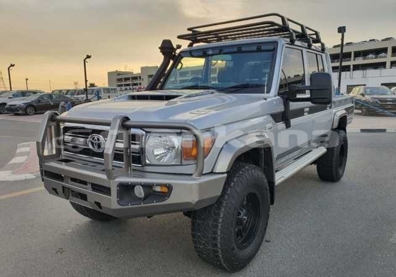 Big with watermark toyota land cruiser imereti tkibuli 8069