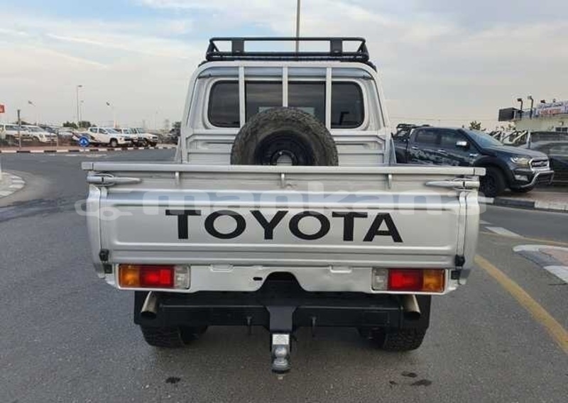 Big with watermark toyota land cruiser imereti tkibuli 8069