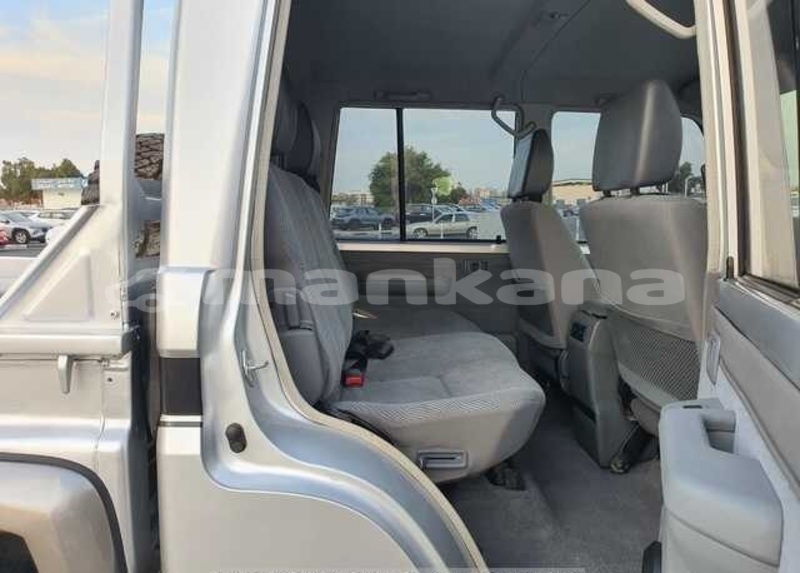 Big with watermark toyota land cruiser imereti tkibuli 8069