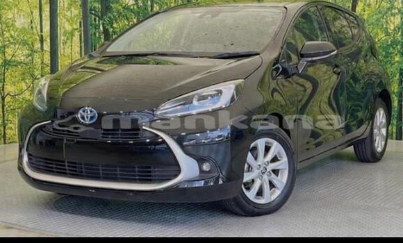 Buy Used Toyota Aqua Silver Car in Tbilisi in Tbilisi