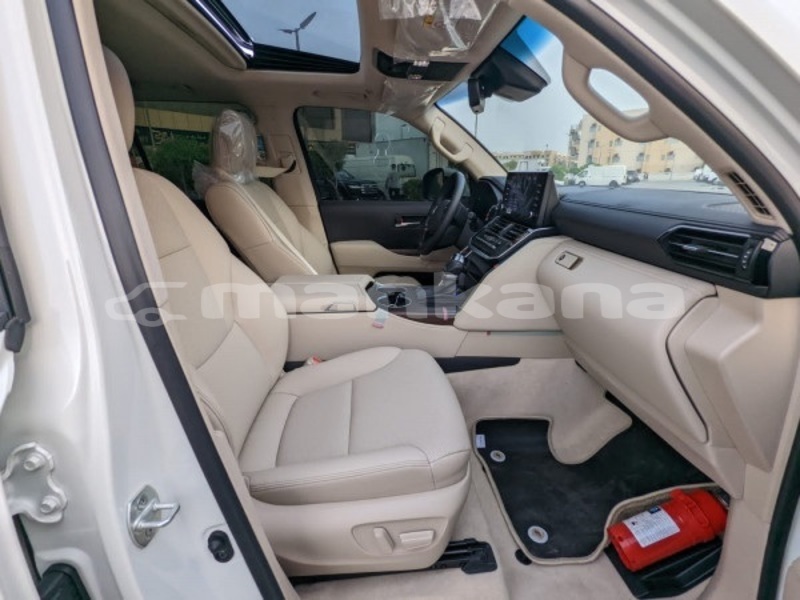 Big with watermark toyota land cruiser tbilisi tbilisi 8072