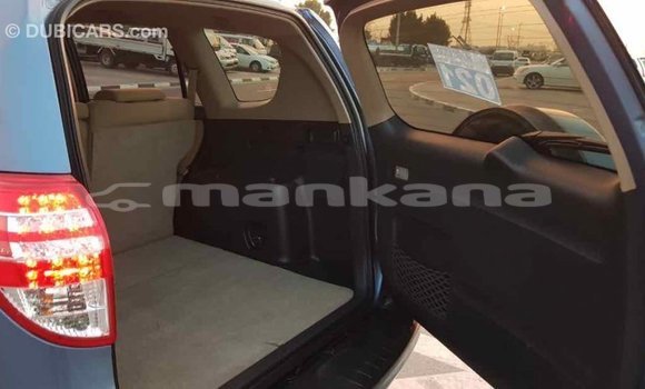 Buy Import Toyota HiAce Blue Truck in Import - Dubai in Abhasia Buy Import Toyota HiAce Blue Truck in Import - Dubai in Abhasia