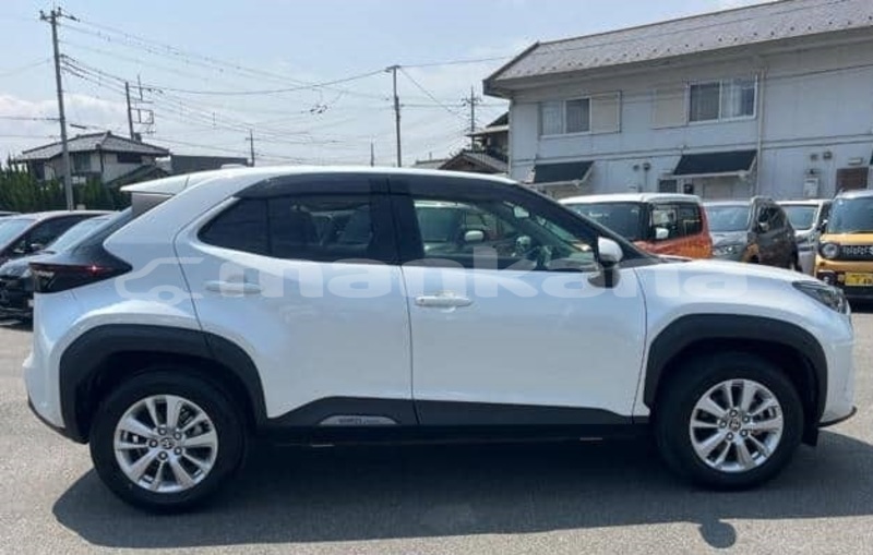 Big with watermark toyota yaris tbilisi tbilisi 8083