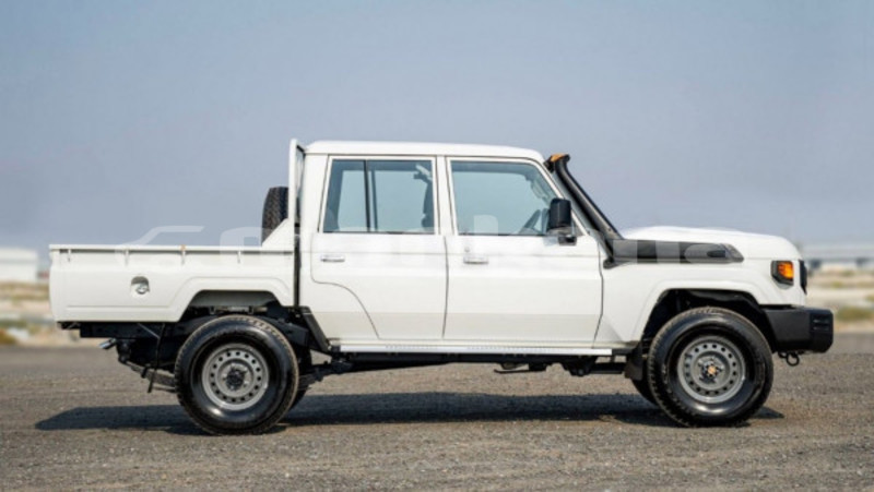 Big with watermark toyota land cruiser tbilisi tbilisi 8108