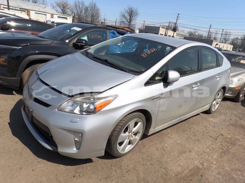 Big with watermark toyota prius tbilisi tbilisi 8124