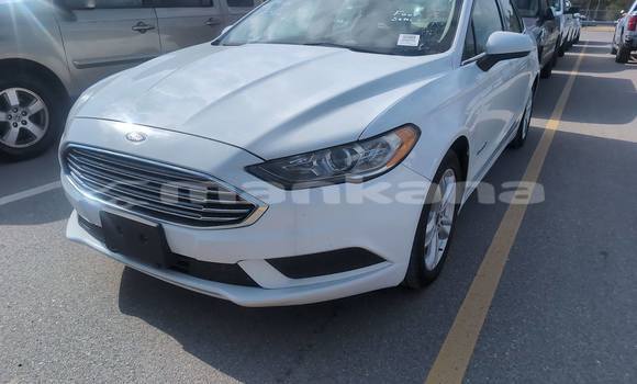 Buy Used Ford Fusion White Car in Tbilisi in Tbilisi