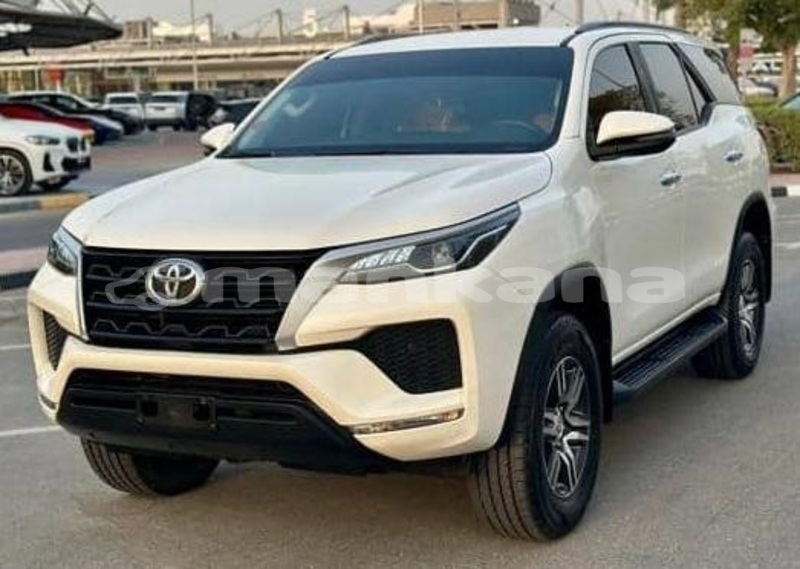 Big with watermark toyota fortuner tbilisi tbilisi 8151