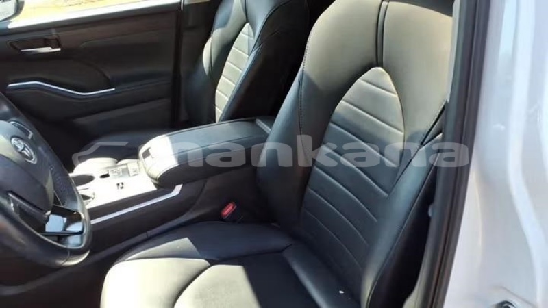 Big with watermark toyota highlander tbilisi tbilisi 8157
