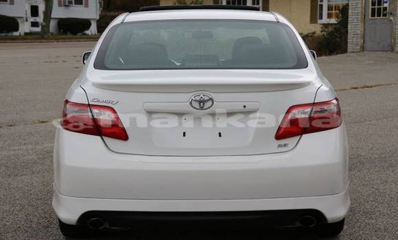Buy Used Toyota Camry White Car in Tbilisi in Tbilisi Buy Used Toyota Camry White Car in Tbilisi in Tbilisi