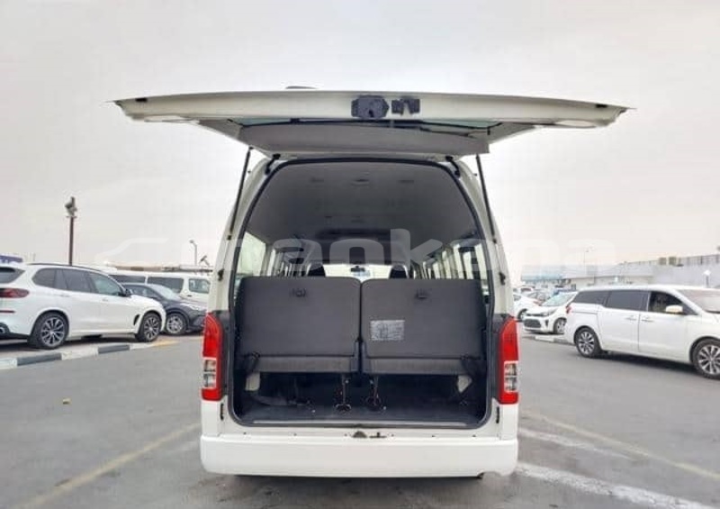 Big with watermark toyota hiace tbilisi tbilisi 8170