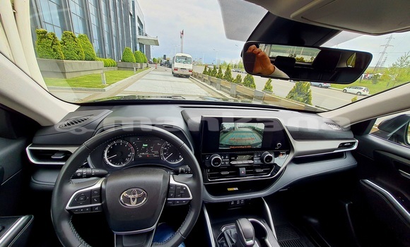 Buy New Toyota Highlander Black Car in Rustavi in Tbilisi Buy New Toyota Highlander Black Car in Rustavi in Tbilisi