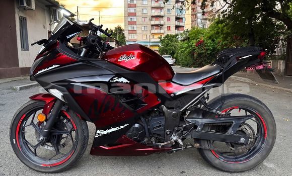 Buy Used Kawasaki Ninja Red Bike in Tbilisi in Tbilisi Buy Used Kawasaki Ninja Red Bike in Tbilisi in Tbilisi