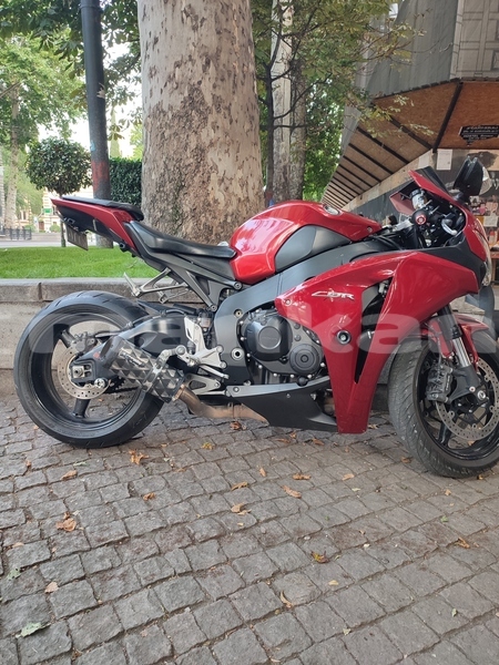 Big with watermark honda cbr 1000 rr tbilisi tbilisi 8206