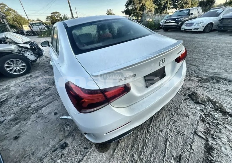 Big with watermark mercedes viano ajaria batumi 8217