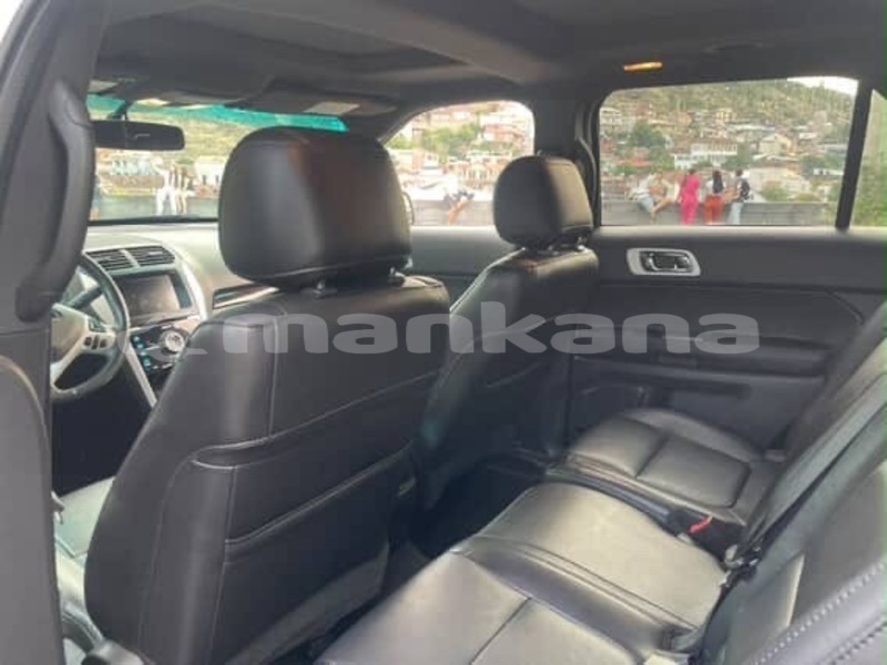Big with watermark ford explorer tbilisi tbilisi 8222