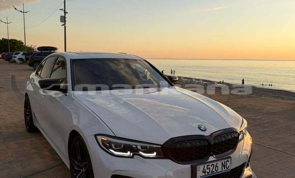 Buy Used BMW 3200 White Car in Tbilisi in Tbilisi