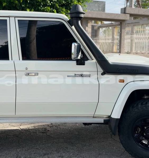Big with watermark toyota land cruiser tbilisi tbilisi 8260