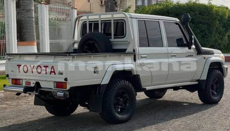 Big with watermark toyota land cruiser tbilisi tbilisi 8260