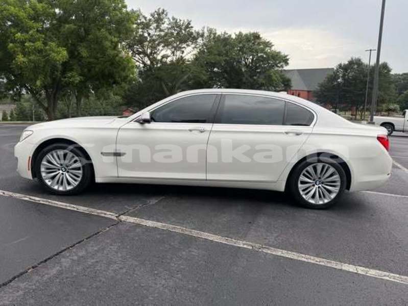 Big with watermark bmw 7 series abhasia gali 8264