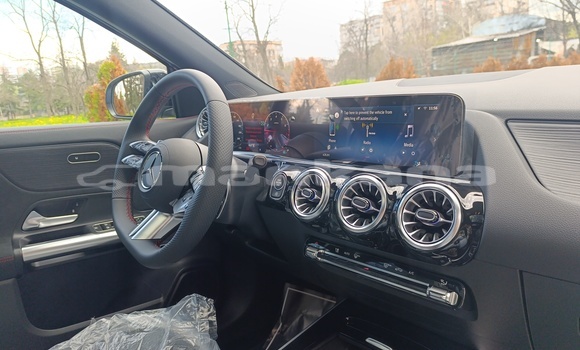 Buy New Mercedes-Benz 200 Silver Car in Tbilisi in Tbilisi Buy New Mercedes-Benz 200 Silver Car in Tbilisi in Tbilisi