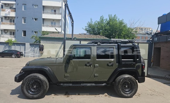 Buy Used Jeep Wrangler Green Car in Tbilisi in Tbilisi Buy Used Jeep Wrangler Green Car in Tbilisi in Tbilisi