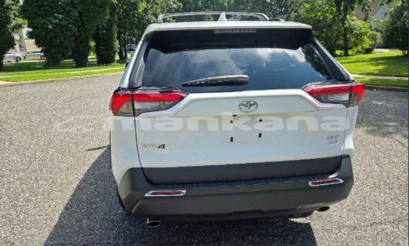 Buy Used Toyota RAV4 White Car in Ahali Atoni in Abhasia Buy Used Toyota RAV4 White Car in Ahali Atoni in Abhasia
